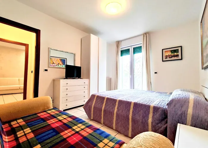 Апартаменты Hola Lighthouse